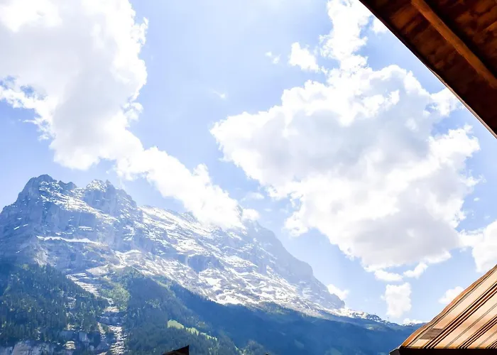 First דירה גרינדלוולד